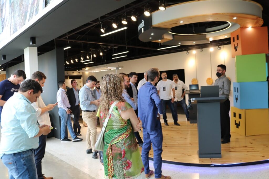 PHOTO 2022 05 19 16 08 50 1 1024x682